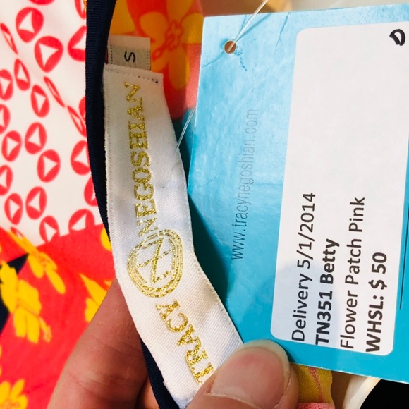 Boutique-Tracy Negoshian Betty shirt FlowerPatch P - Picture 7 of 8